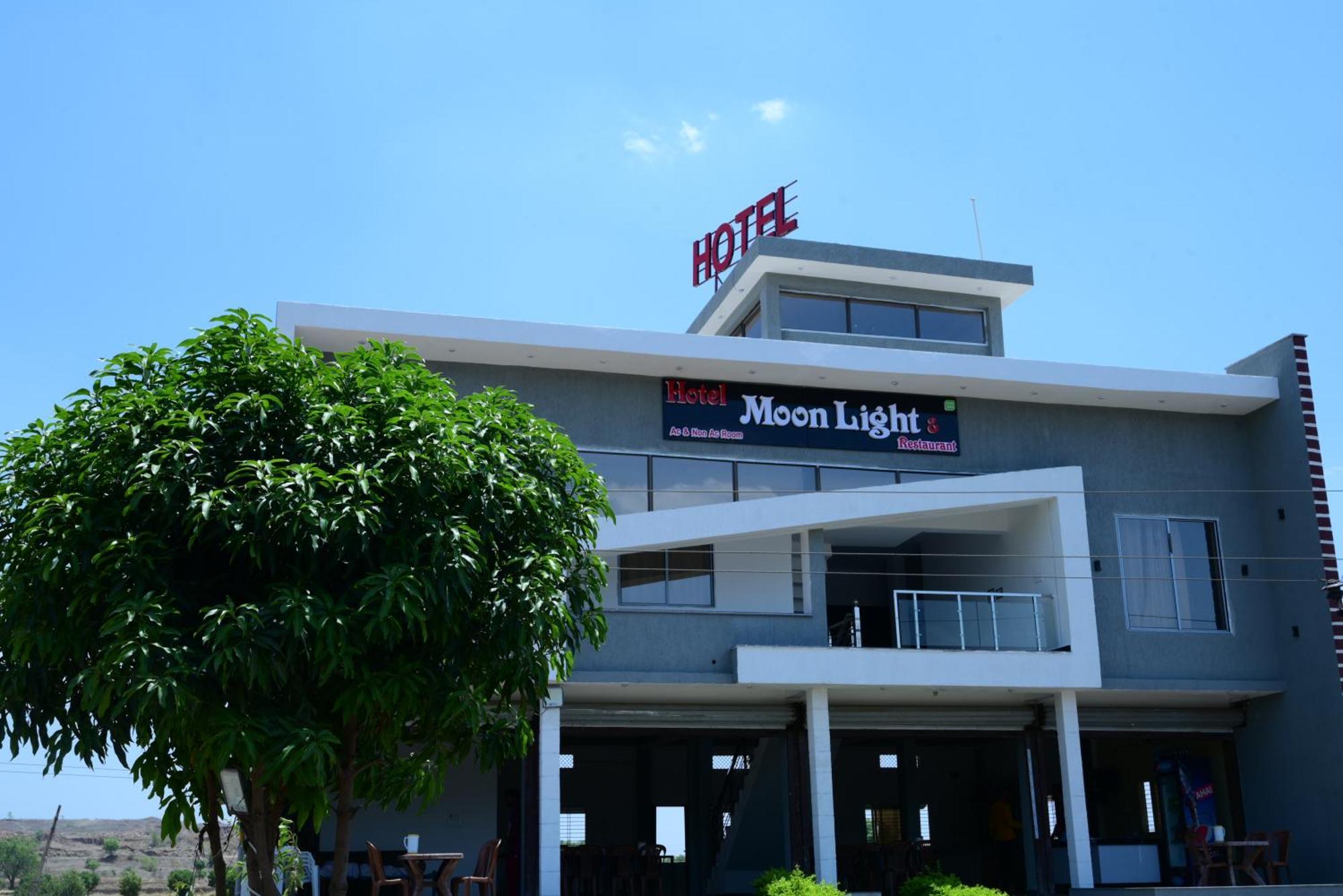 Hotel Moonlight & Restaurant Sehore Экстерьер фото
